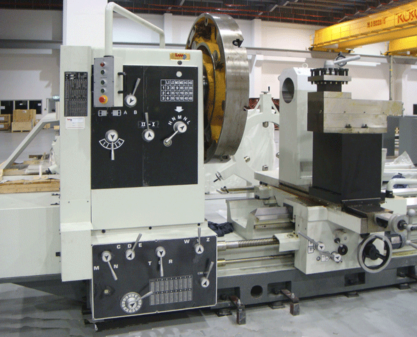 headstock of the Annn Yang 2000 x 15M G lathe