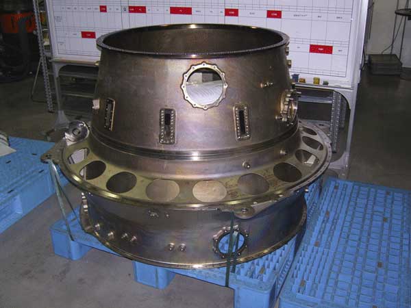 Rolls Royce Trent turbine engine housing