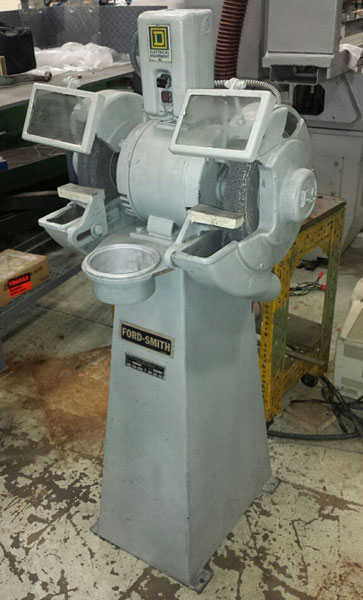 used Posser EE carbide tool grinder