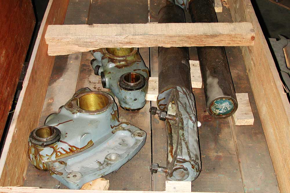 Huron horizontal milling attachment for KU and NU mills