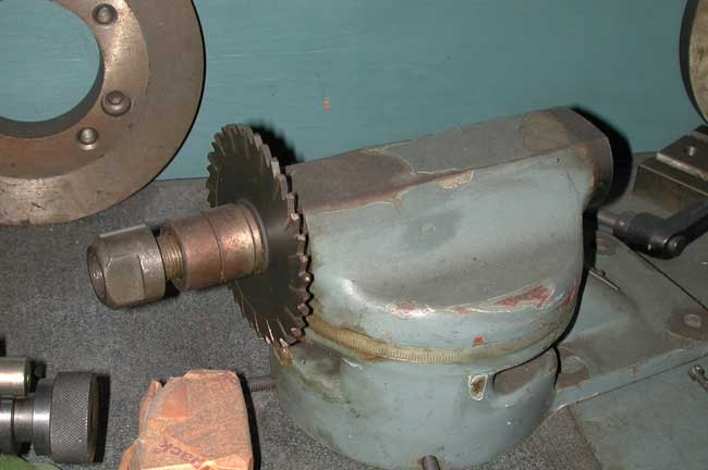 used Huron 2890 rack cutting attachment